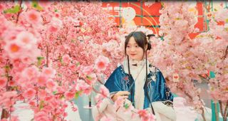 西城红场汉服秋千节 罗裙轻摆漫步樱林间一步一景怎一美字了得