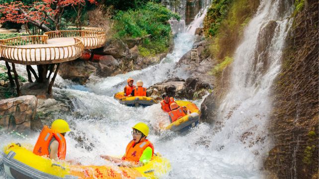 玄真峡谷嬉水王国