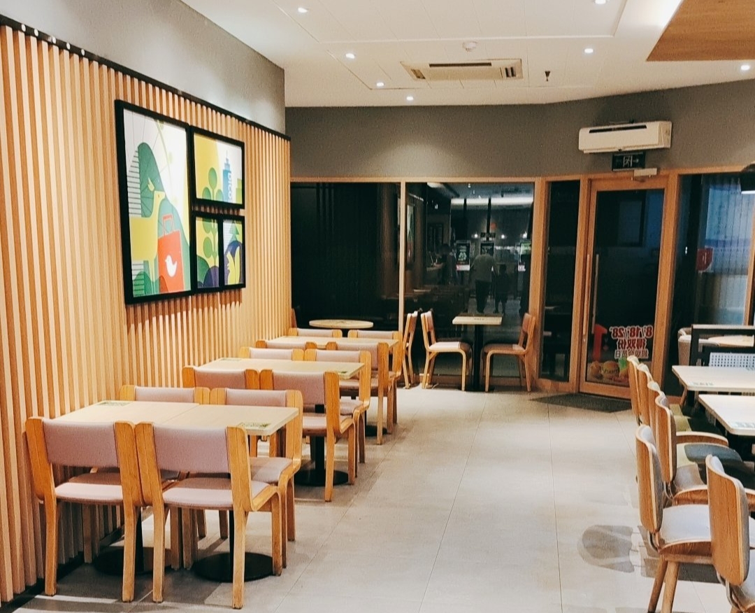 德克士(东安店)