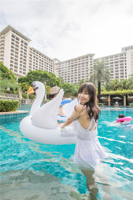 泡酒店、吃美食、沙滩玩耍，三亚亲子游的正确打开方式！