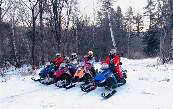 东北越野车雪地摩托车穿越
