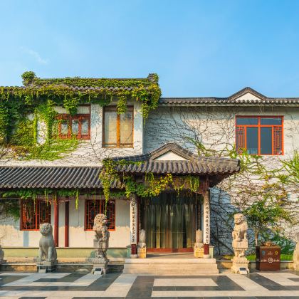 历史人文 ·徐州龟山汉墓2H深度讲解亲子营·成人/儿童·金牌导游景区线下高端精讲品牌·梦回汉室，一眼千年·上下午场可选·12人团