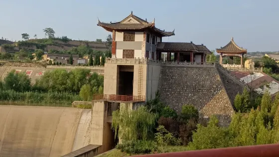 龍首壩