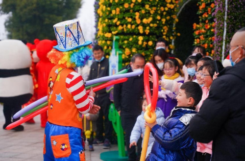 过完十五才算年,元宵在安仁共团圆