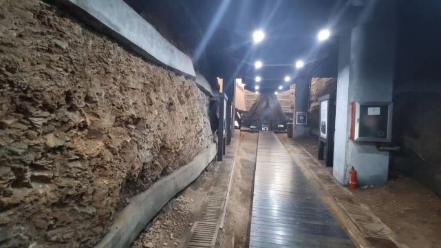 Gallery 1