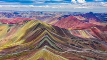Vinicunca Rainbow Mountain