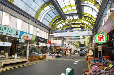 Local Markets in Seoul