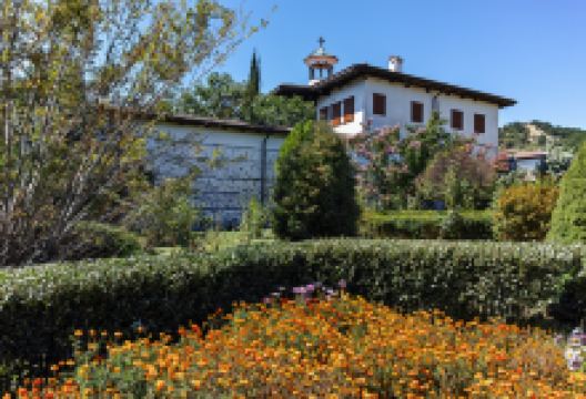 Rozhen Monastery景点图片