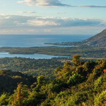 毛里求斯黑河谷国家公园+七色土+大浪湾一日游