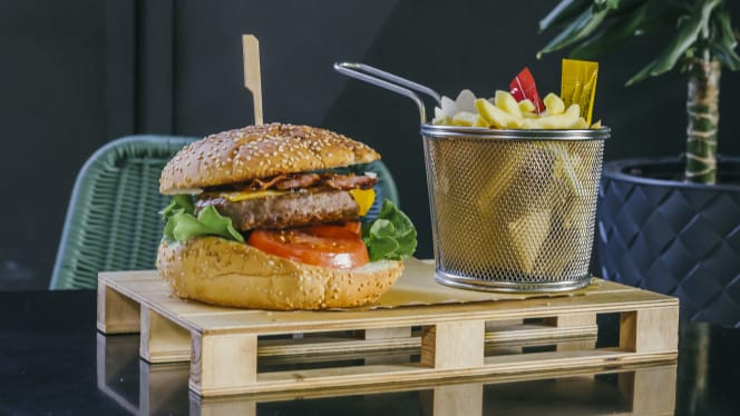 Mixer Pizzeria Hamburgeria餐厅图片