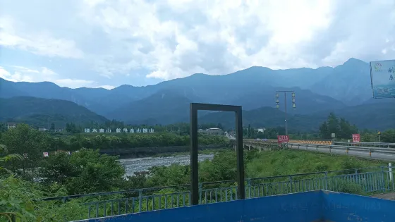 小漁洞大橋遺址