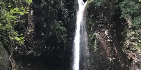 雁湖景區-羅帶瀑