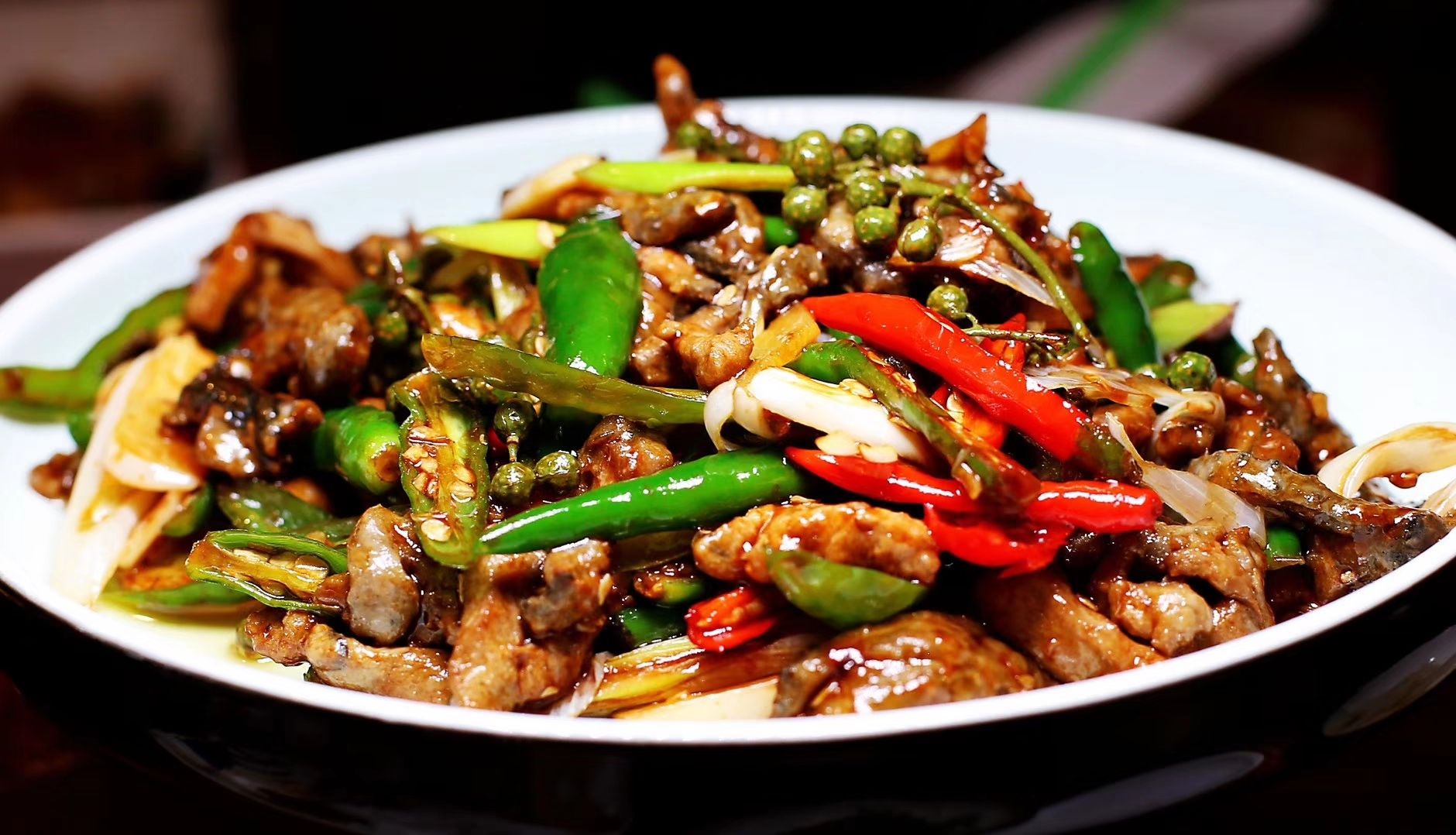 青椒鸡(青城山店)