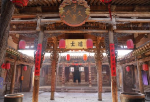 高氏祠堂景点图片