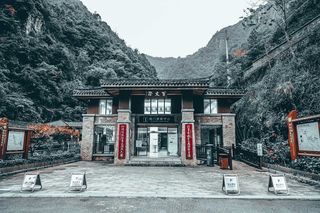 来温州文成，百丈深高瀑下，见证百分满恋爱！