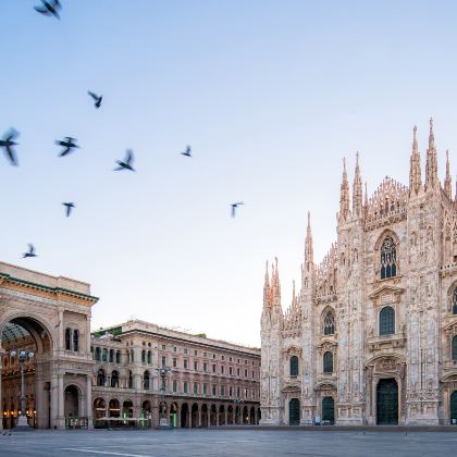 法国+瑞士+意大利+西班牙10日9晚跟团游