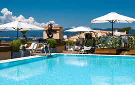 Les Toits Lounge