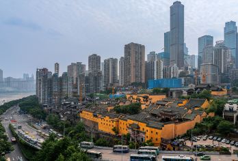 重庆+解放碑+山城步道+十八梯+白象居+湖广会馆+洪崖洞G【全程中文/英文/俄语/小语种服务，沟通无障碍，景点可调】