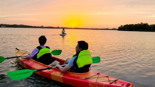 昆明池弘健水上运动休闲中心