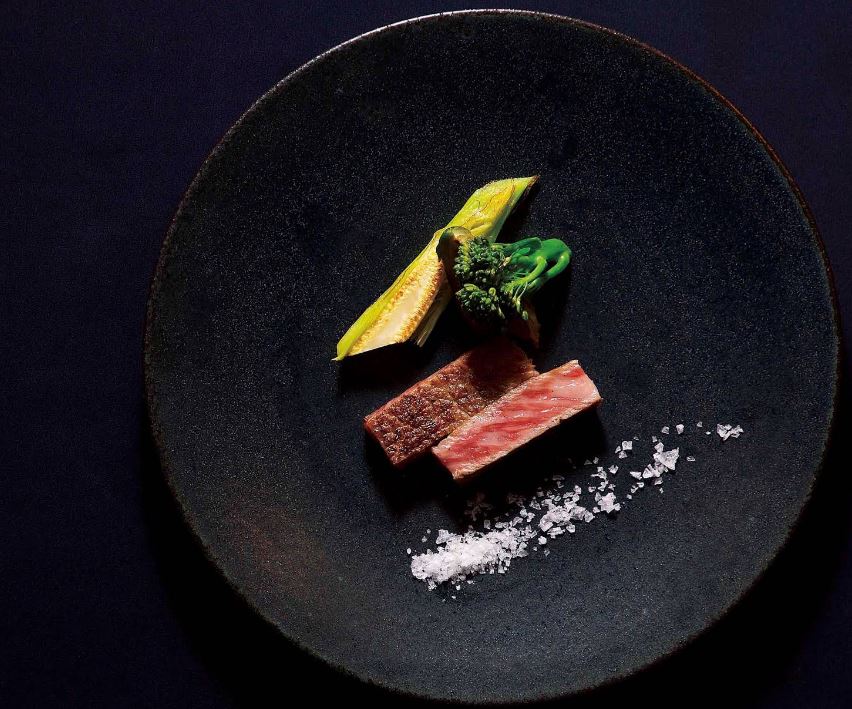 Apa Hotel & Resort <Tokyo Bay Makuhari> Teppanyaki Nanami餐厅图片