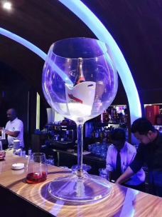 墨憩酒店（宁波南部商务区罗蒙环球城店）·THE 26廿nian陆餐厅-宁波-非你不渴