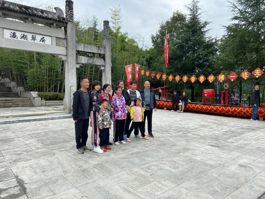 国庆长假“瀛湖趣味运动会”圆满收官,游客欢乐多多!