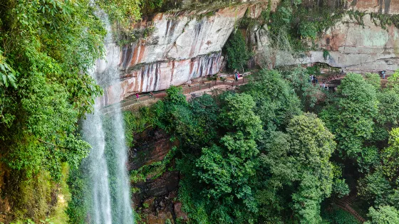 赤水丹霞旅遊區·燕子巖