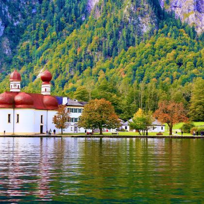 奥地利11日9晚私家团