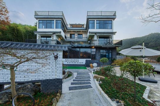 安吉天下银坑-山腰上的精品高端民宿-极美的个性设计
