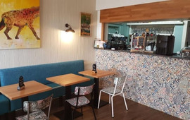 Cafe de l'Escale