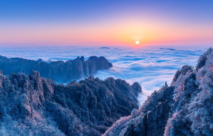 12-day 11-night · Private tours · Beijing + Guilin + Shanghai + Huangshan · 10-Day China: Where Nature Meets Culture – Beijing’s Great Wall & Forbidden City, Guilin’s Li River karsts, Huangshan’s pine-cloaked peaks, Shanghai’s Bund & heritage lanes included China’s dual charms, vividly unwrapped.
