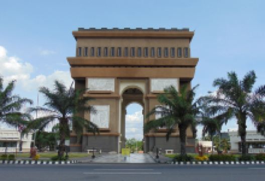 Simpanglima Gumul Monument景点图片