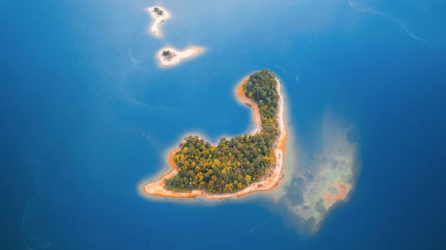 杭州+苏州+乌镇+西塘+周庄+千岛湖中心湖区5日4晚跟团游·纯玩+限时赠游船+汉服游园+提灯走桥+千岛湖登双岛含游船+水乡古镇+拙政园+灵隐+西湖