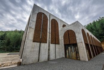 瑶里+丙丁柴窑+寒溪村+瓷宫+东埠村一日游【2-6人团纯玩】【[1车1司]上门接送，实现晚起自由！】