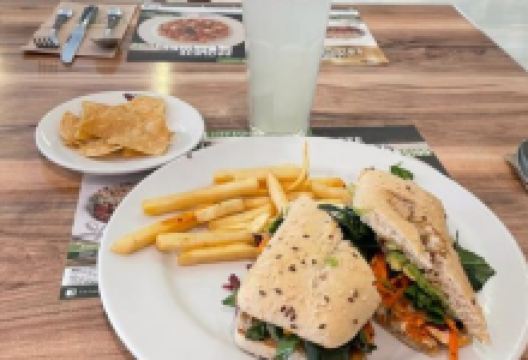 Chez Michou Creperie美食图片