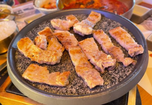 东古来韩国料理(李沧区松乐汀店)