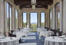 The Portico by Jeffrey Thompson美食图片