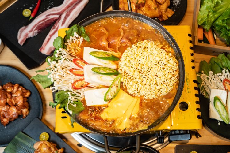 Budae jjigae