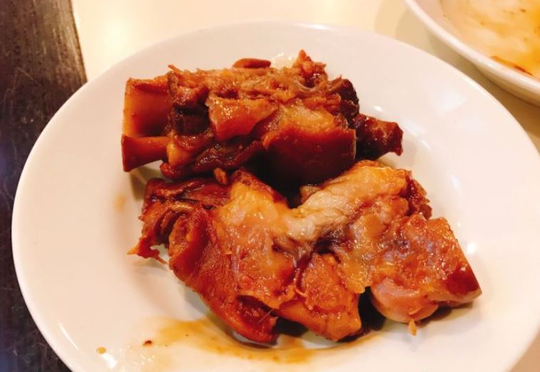 阿水狮猪脚大王