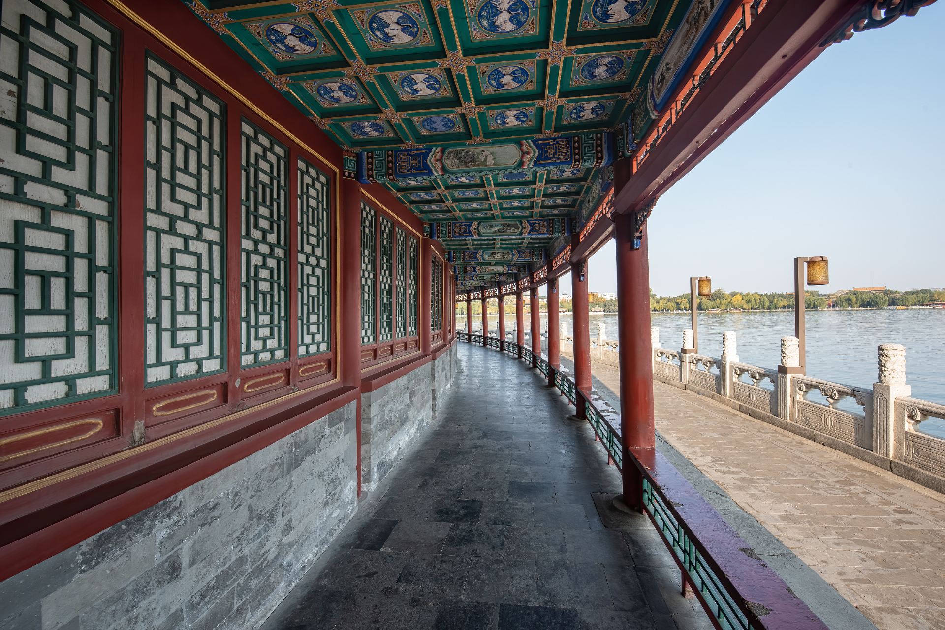 北海公园-琼华岛 · 北京市 · 景点