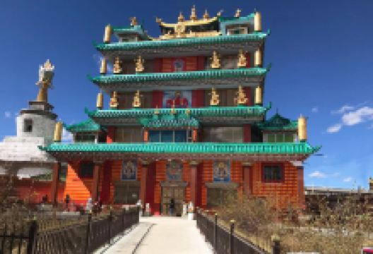 莲师幻化殿景点图片