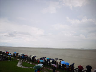 杭州周边游:海宁盐官观潮