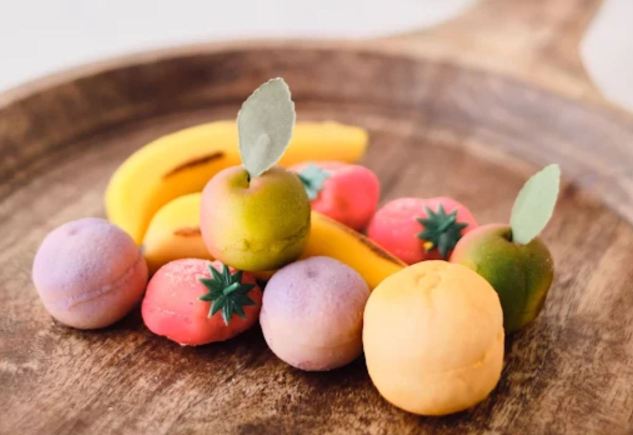 Marzipan-Nougatshop Café by GruuthuseHof