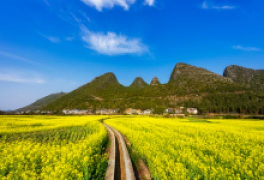 下纳灰村景点图片
