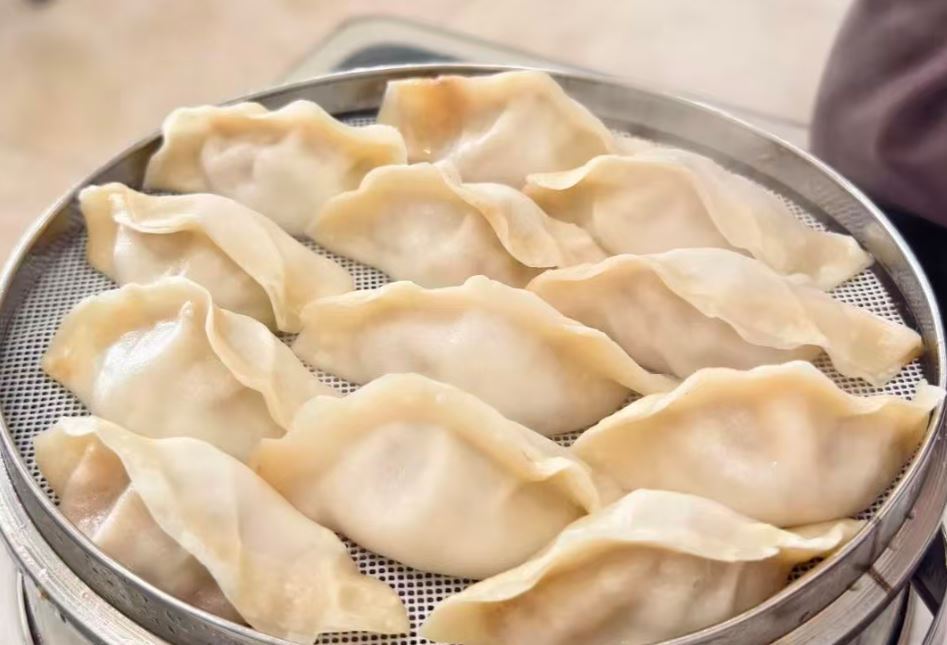 回宝珍饺子馆(长通路店)