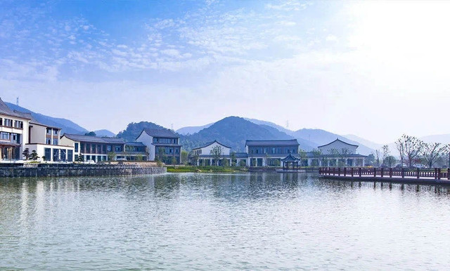 原乡小镇探险乐园