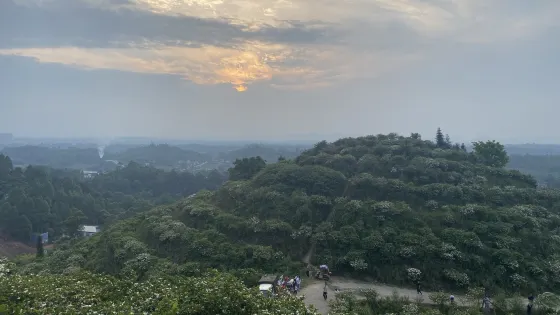 高洞瀑布風景區