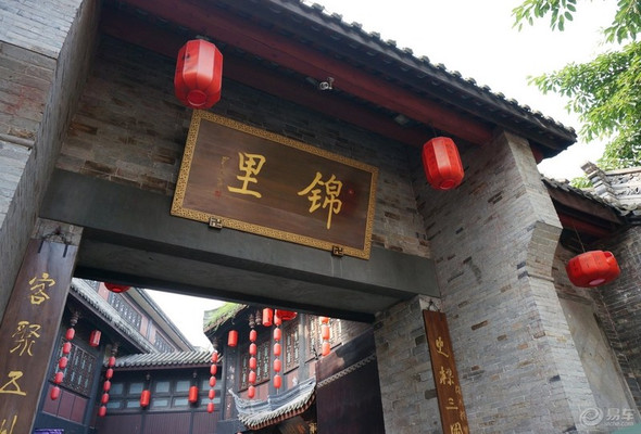 这个夏季去哪儿玩？当然选择四川塞