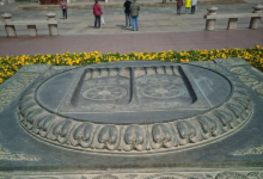 灵山胜境-佛足坛景点图片