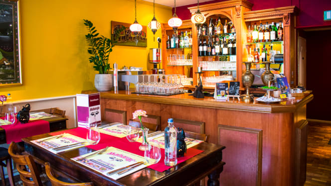 Indiaas Restaurant Maharaja餐厅图片